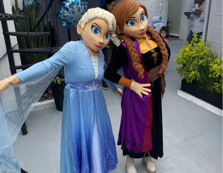 Show de botargas de Frozen para fiestas infantiles